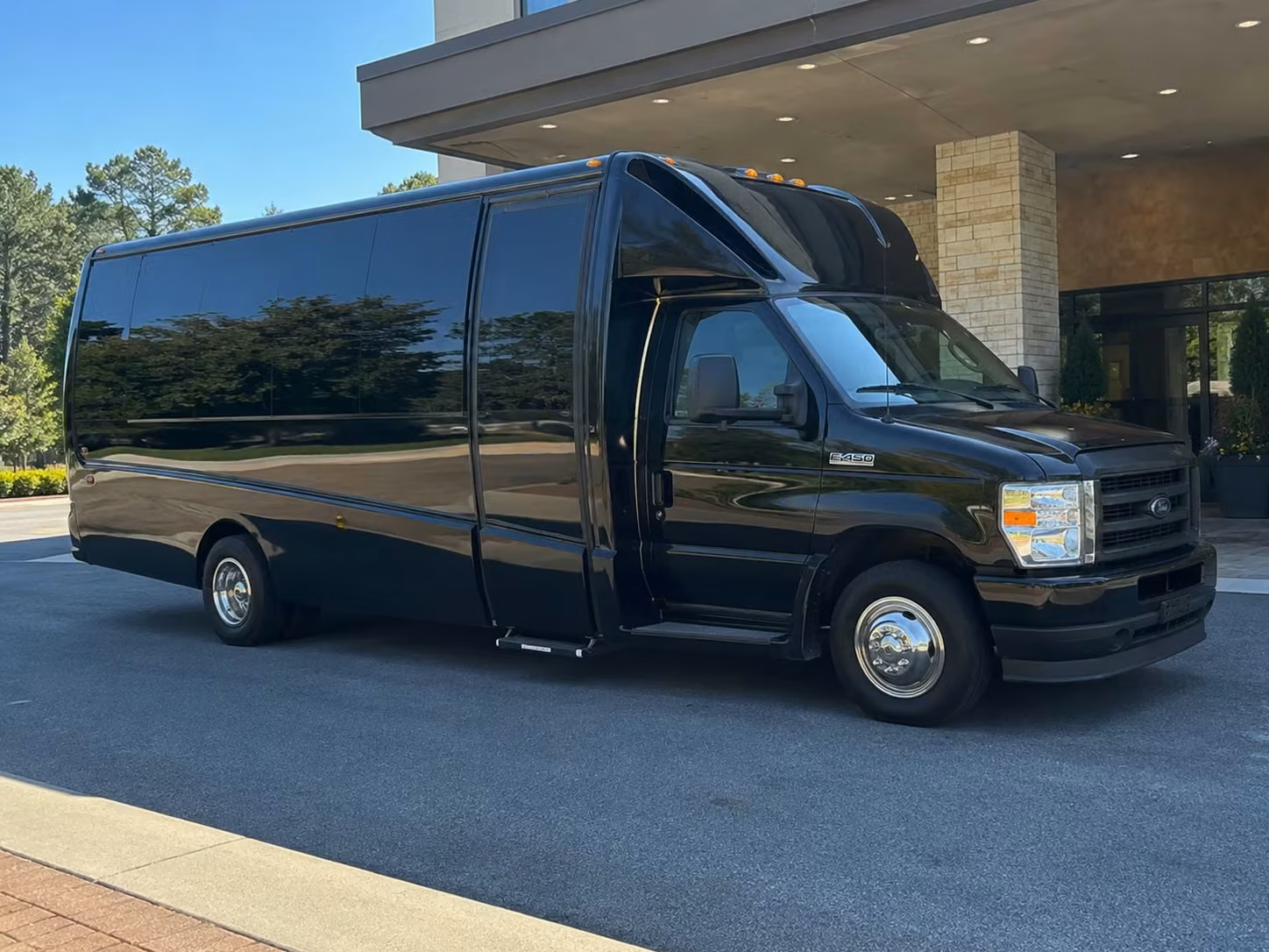 18 passenger minibus