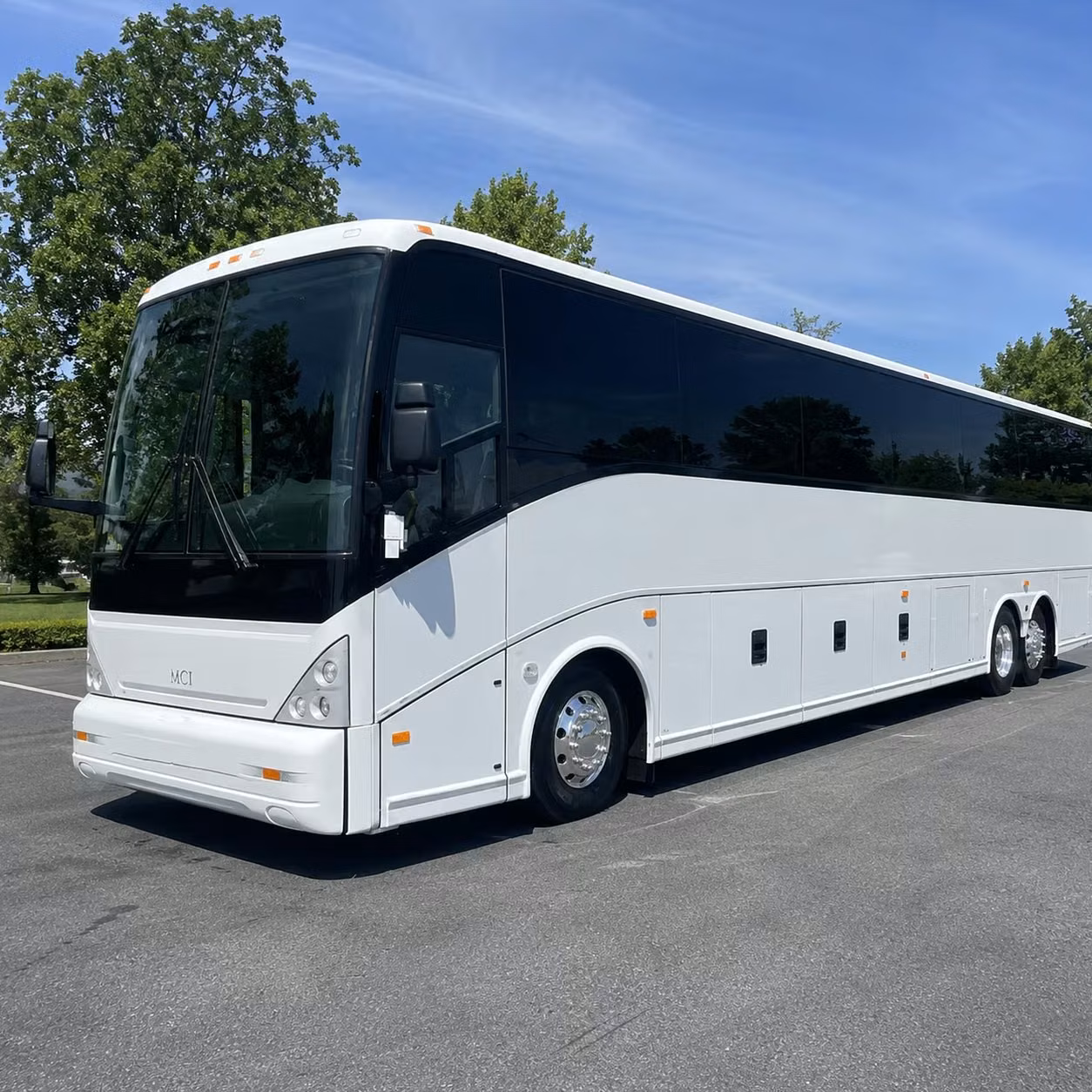 bus rental options for manhattan trips