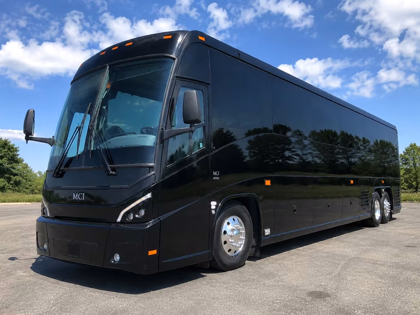 concert and event shuttle bus rentals for manhattan s biggest nights