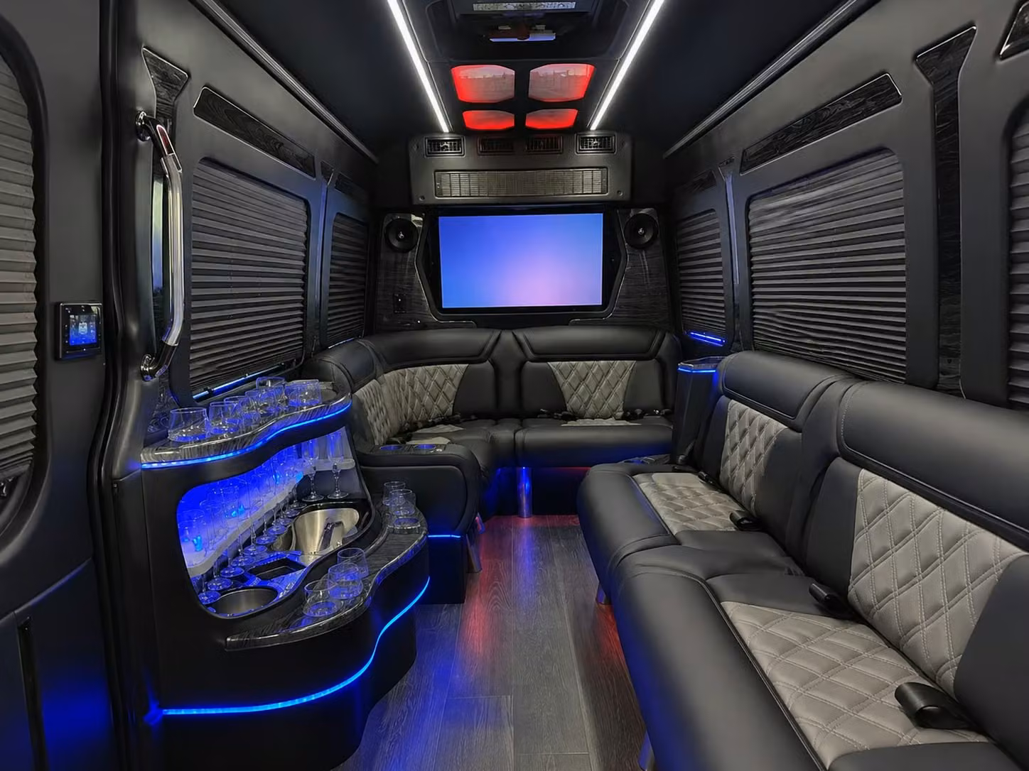 wedding bus rentals in manhattan